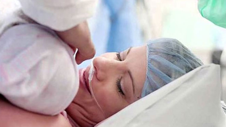 Ο γιατρός είπε ότι θα γεννήσετε με καισαρική; Προετοιμαστείτε για τη στιγμή